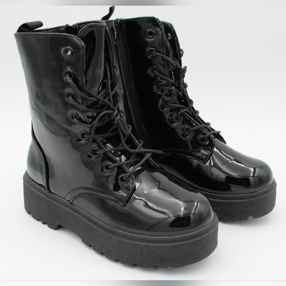 Ragstock Shoes - Matte Platform Black Combat Boots Womens (6)